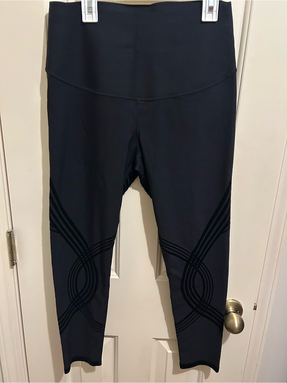 Fanka Black Body Sculpt 7/8 Leggings (Reversible Wear)
